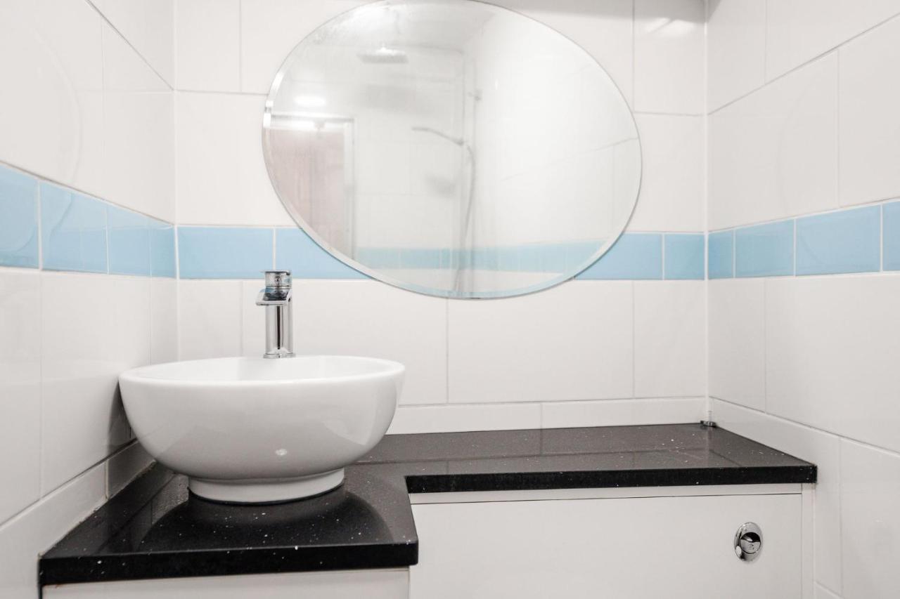 Cefas Apartments Manchester - Free Parking - City Centre 외부 사진